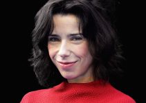 Sally Hawkins Plastic Surgery and Body Measurements