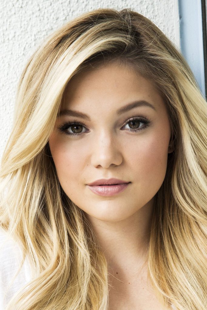 Olivia Holt Cosmetic Surgery Face