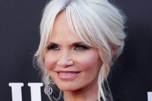 Did Kristin Chenoweth Go Under the Knife? Body Measurements and More!