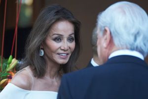 Isabel Preysler’s Bichectomy, Botox, and Facelift