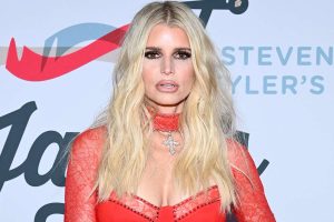 Intrigue and Transformation: Jessica Simpson’s Plastic Surgery Journey