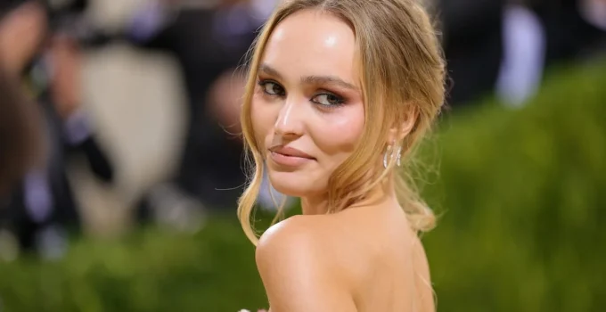 Lily-Rose Depp