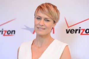 Robin Wright’s Speculated Facelifts and Botox Transformations Explained