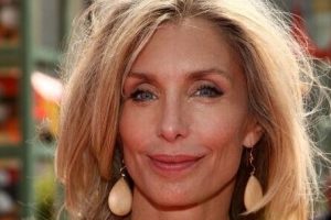 Heather Thomas’ Facelift and Nose Job: Plastic Surgery Speculations Revealed