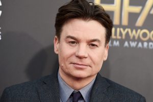 Mike Myers’ Facelift and Fat Transfer: Debating His Plastic Surgery Choices