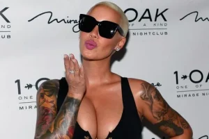 Amber Rose’s Honest Journey: Breast Reduction and Cellulite Surgery Revelations